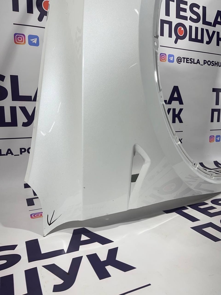 Крило переднє праве Tesla Model Y, 1493452-CO-A