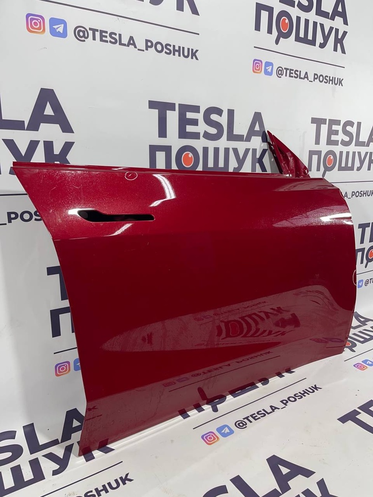 Двері передні праві Tesla Model Y, 1505462-E0-С