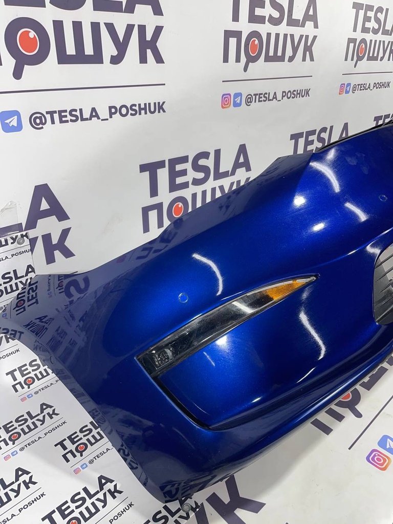 Бампер передній (комплектний) Tesla Model S 21+, 1750101-S0-A