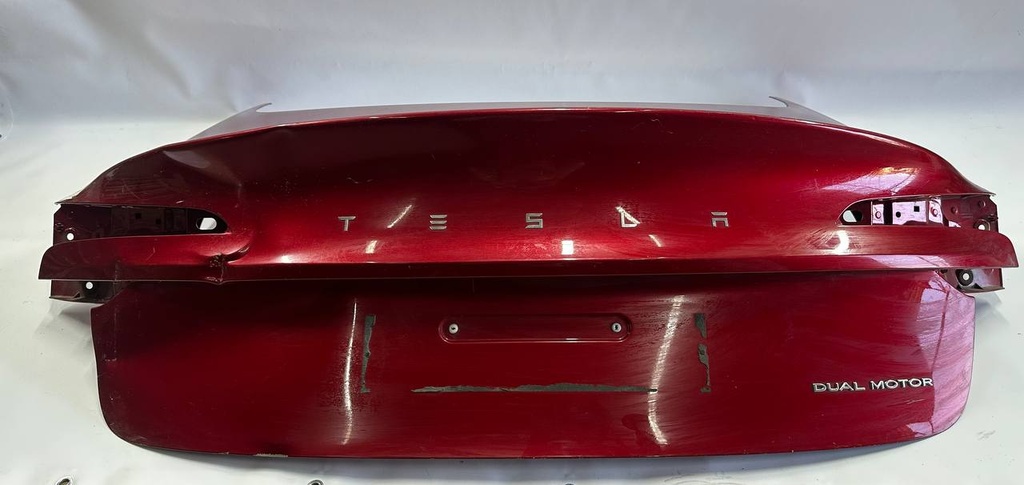 Кришка багажника Red (ляда) Tesla Model 3 24+, 1714928-EС-B