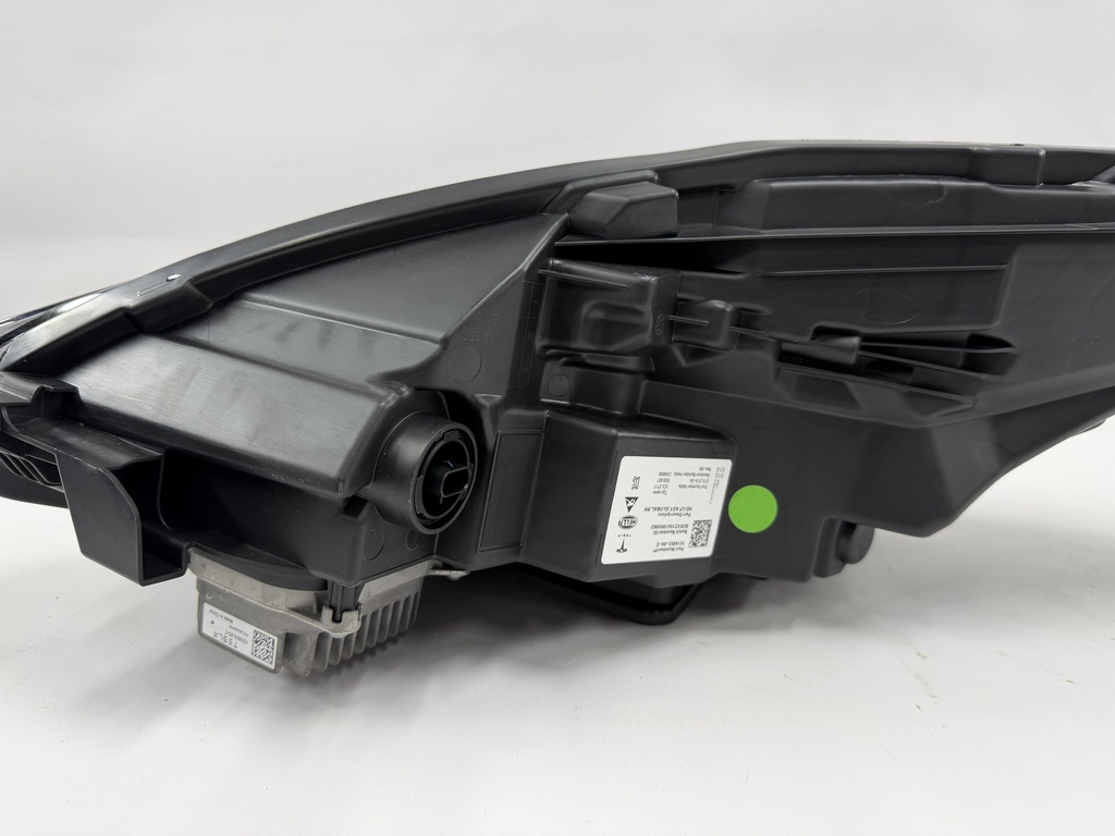 Фара права (матрична) Tesla Model 3/Y, 1514953-00-C