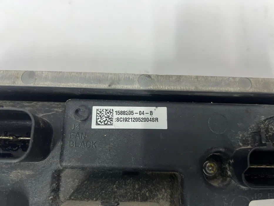 Контролер батареї (GEN 1) Tesla Model S 21+, 1588205-04-B
