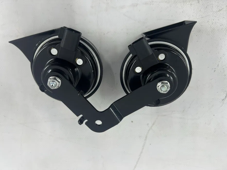 Сигнал в зборі (клаксон) Tesla Model 3, 1109660-00-A