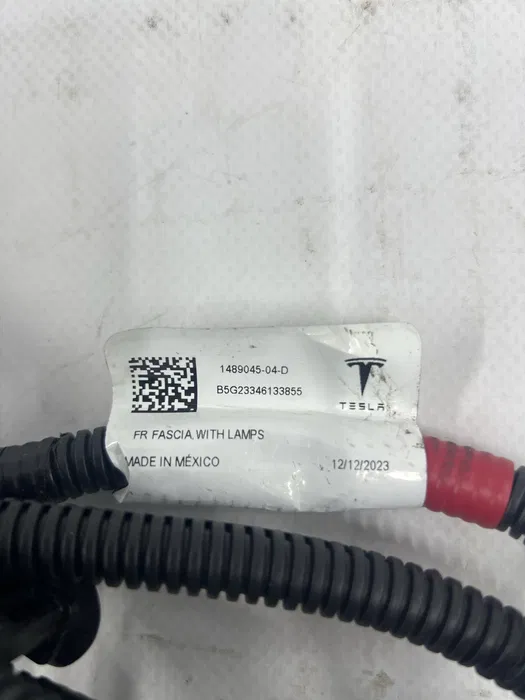 Електропроводка переднього бампера Tesla Model Y 23+, 1489045-04-D
