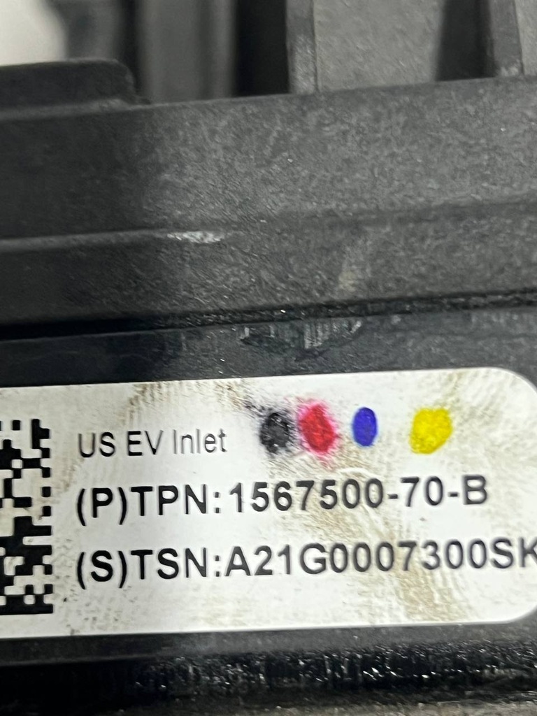 Порт зарядки USA Tesla Model S/X 21+, 1567500-70-B