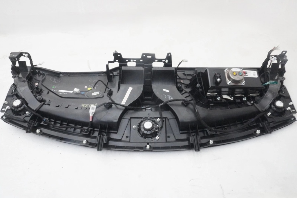Панель передня салону (торпедо) Tesla Model S 21+, 1562987-00-F