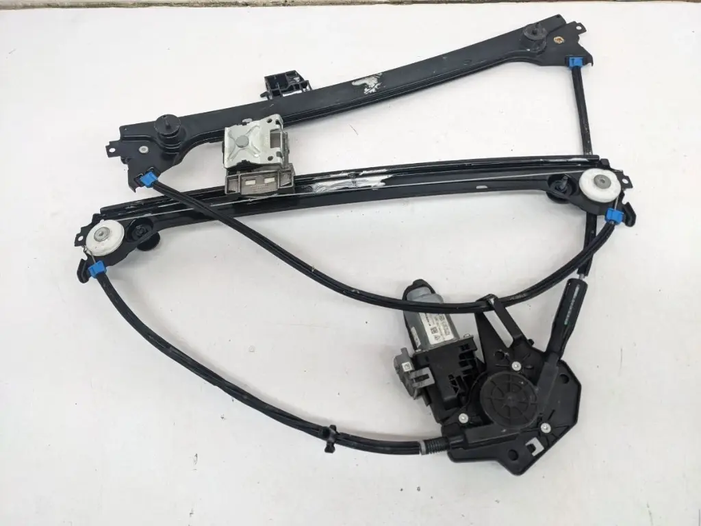 Склопідіймач передній лівий Tesla Model X 16-20, 1028818-00-F