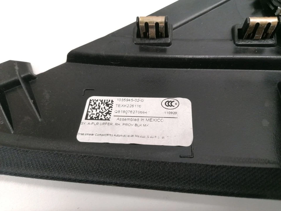 Накладка передньої стійки права верхня Tesla Model X, 1035945-02-G