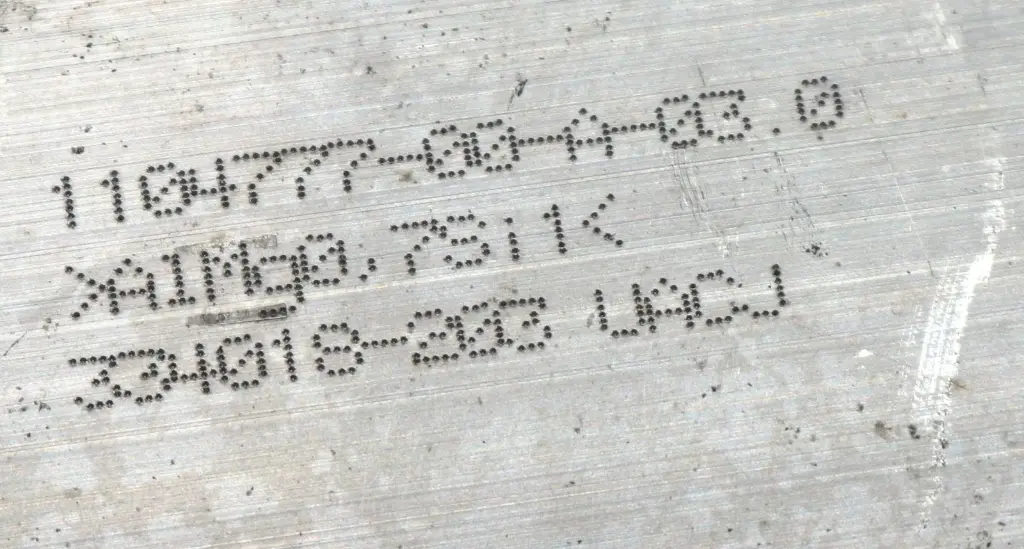 Підсилювач боксу підкапотного Tesla Model 3, 1104777-00-A