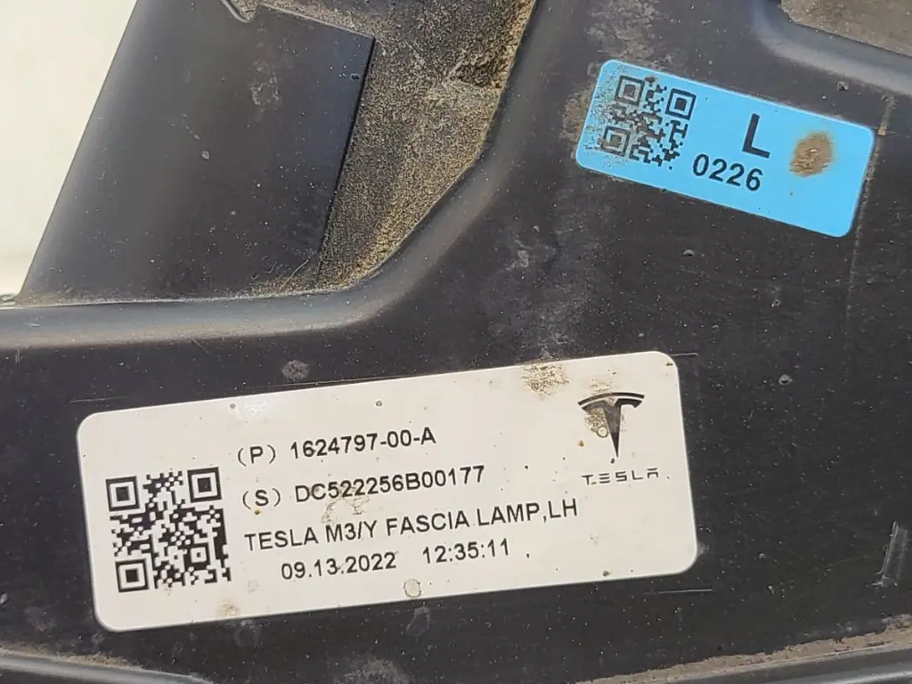 Фара протитуманна ліва EU Tesla Model 3/Y, 1624797-00-A