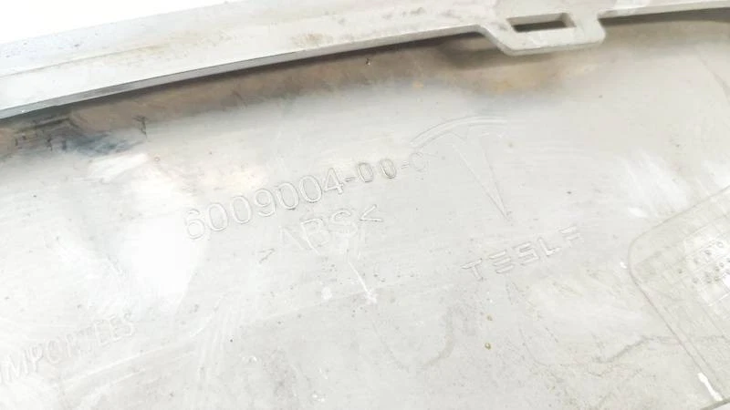 Дифузор накладка заднього бамперу декоративна (хром) Tesla Model S, 6009004-00-C