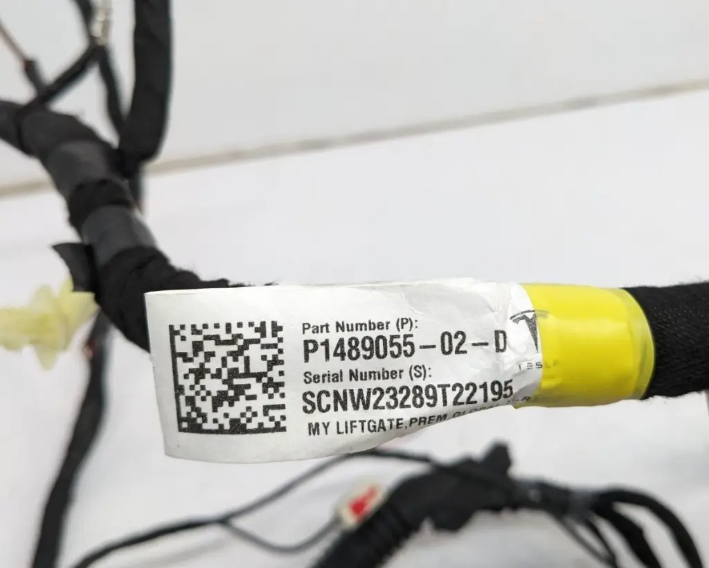 Електропроводка кришки багажника Tesla Model Y , 1489055-02-D