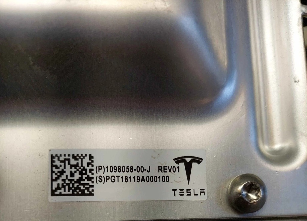 Блок автопілоту комп'ютер (MCU) Tesla Model 3, 1681271-00-J