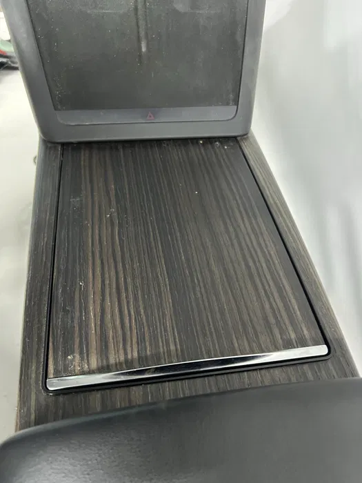 Консоль салона центральна в зборі (чорна+горіх) Tesla Model X 21+, 1564500-01-Q