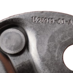 Петля замка дверей з накладкой Tesla Model 3/Y, 1525919-00-A
