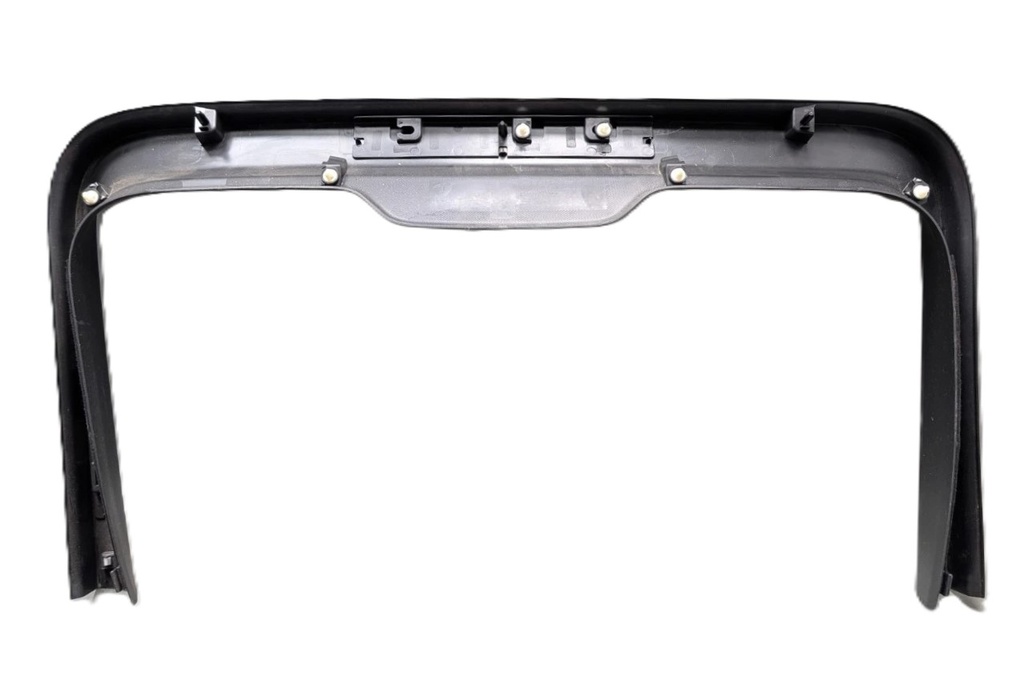 Обшивка кришки багажника верхня Tesla Model Y, 1494632-00-С