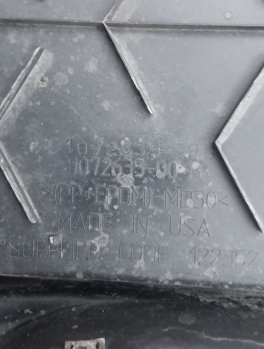 Захист заднього підрамника Tesla Model X, 1072635-00-B