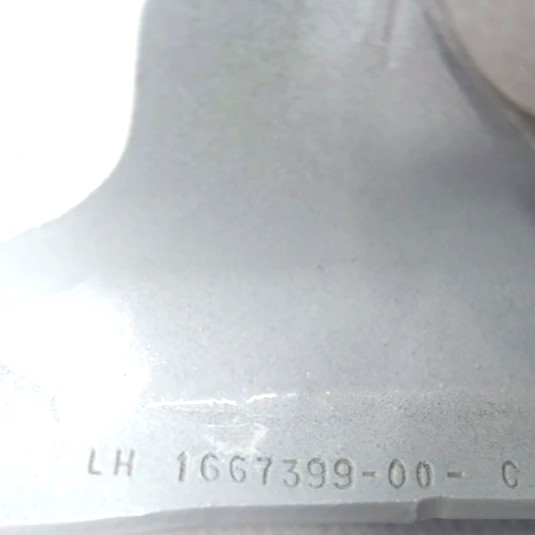 Петля кришки багажника ліва Tesla Model 3, 1667399-00-C