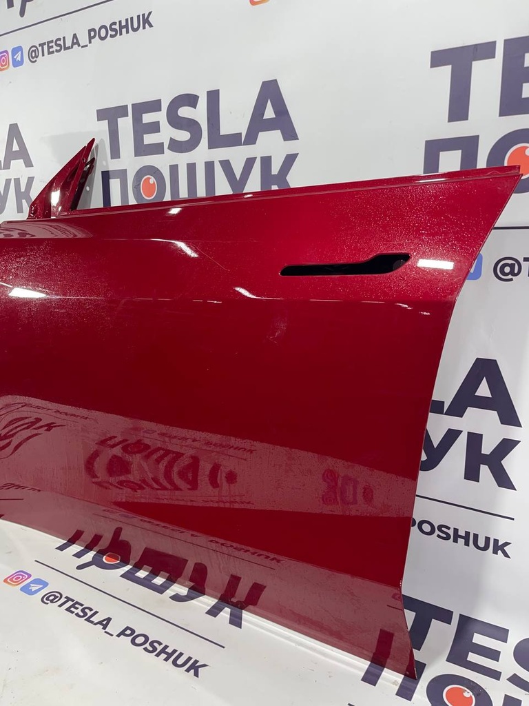 Двері передні ліві Tesla Model Y, 1505460-E0-С