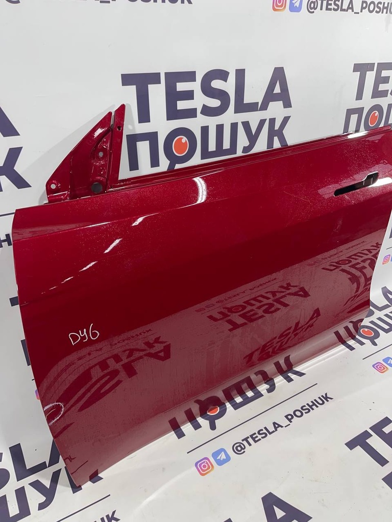 Двері передні ліві Tesla Model Y, 1505460-E0-С