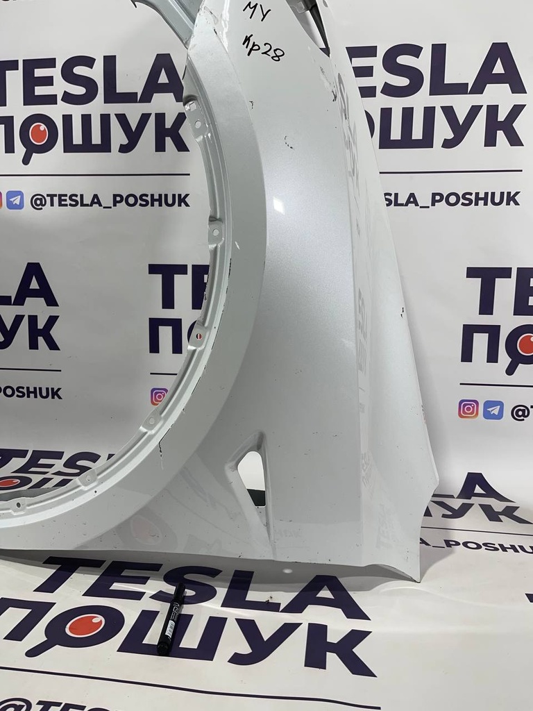 Крило переднє ліве Tesla Model Y, 1493451-EO-A