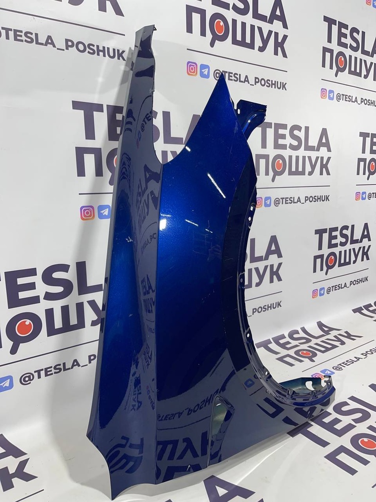 Крило переднє праве Tesla Model Y, 1493452-CO-A