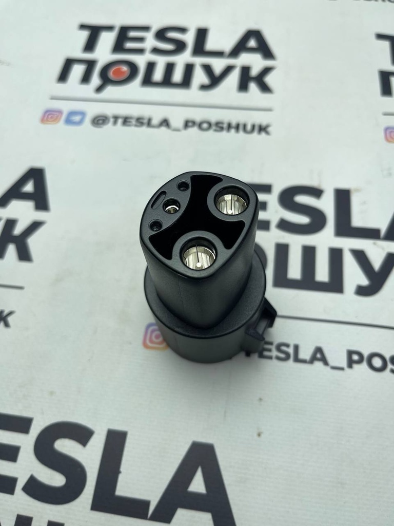 Перехідник адаптер J 1772 Tesla