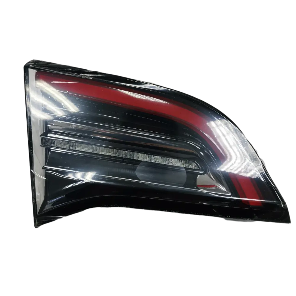 Ліхтар задній лівий в кришку багажника (ляду) Tesla Model 3/Y, 1502088-00-B