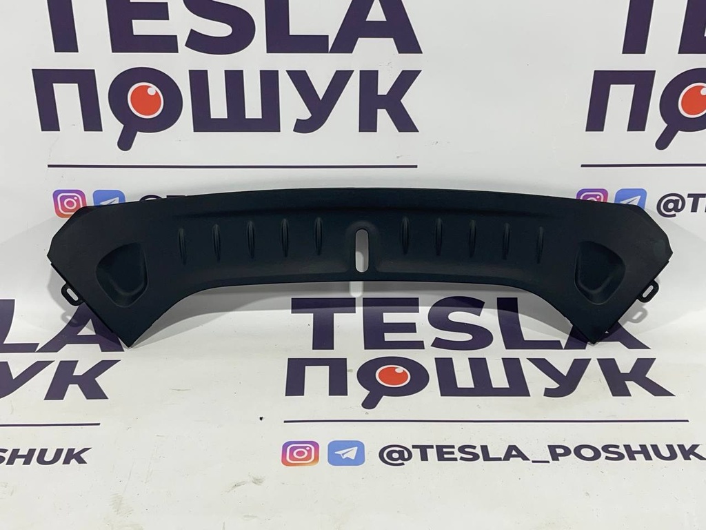 Накладка передня Tesla Model S 21+, 1564263-00-C