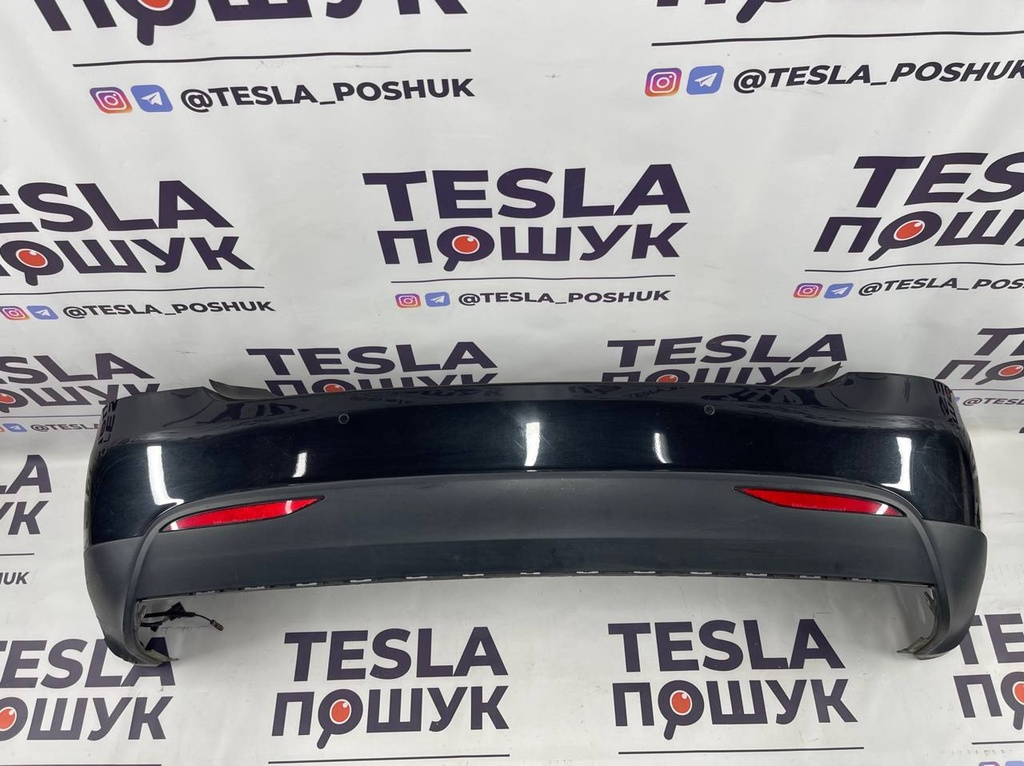 Бампер задній (Black) під фарбування Tesla Model X 15-21, 1034804-00-C
