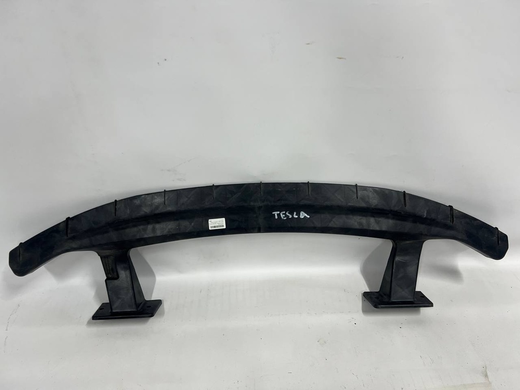 Підсилювач переднього бамперу (гребінь) Tesla Model S, 1056837-00-C