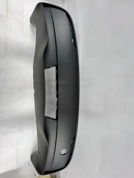 Накладка бампера задня нижня (губа) Tesla Model Y, 1494006-00-A