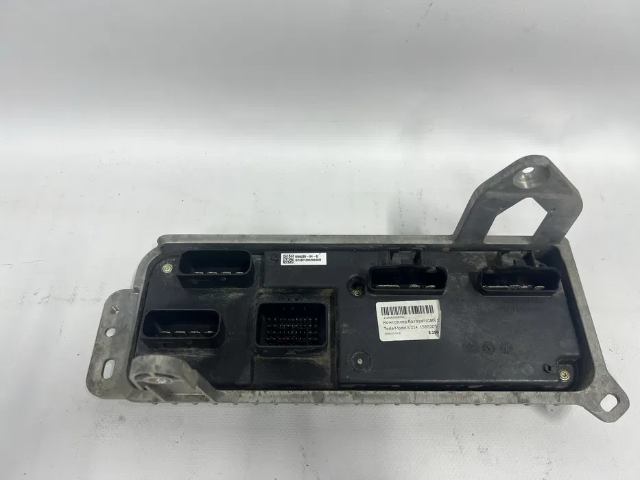 Контролер батареї (GEN 1) Tesla Model S 21+, 1588205-04-B