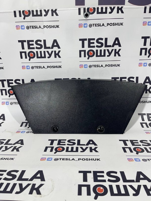 Заглушка дифузора заднього бампера Tesla Model X 21+, 1609584-00-A