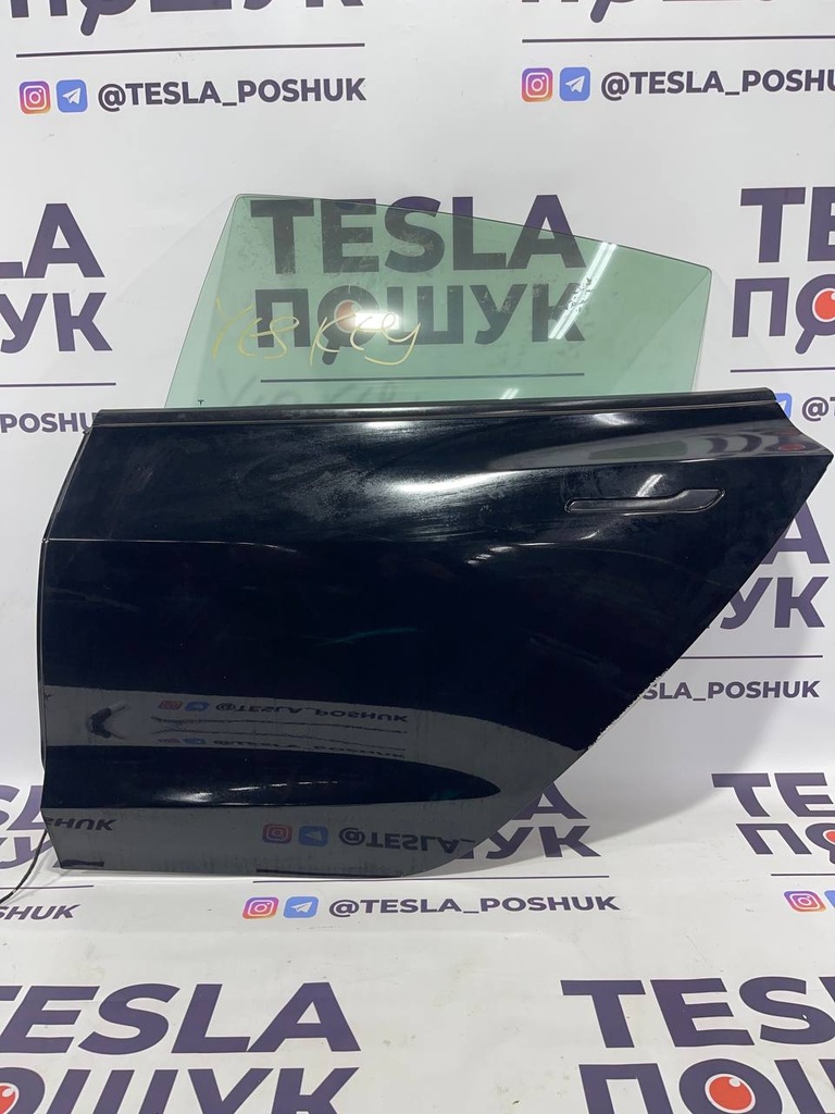 Двері задні ліві Black (комплектні) Tesla Model 3,  1081441-E0-C