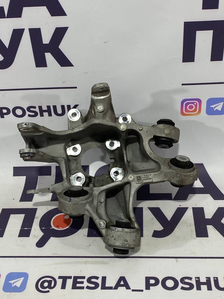 Цапфа задня права Tesla Model S 21+, 1420416-00-H