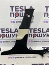Центральна стойка внутрішня права ( комплектна ) Tesla Model S 21+, 1585789-99-C