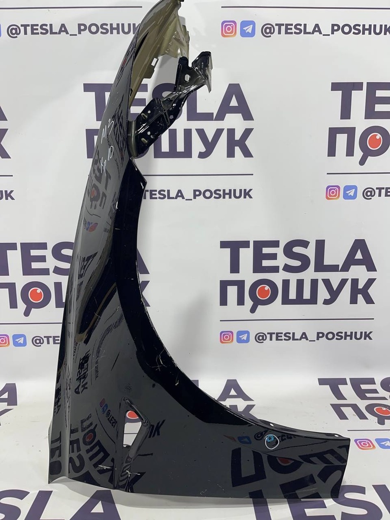 Крило переднє праве Tesla Model 3 Higland,1714888-EC-D