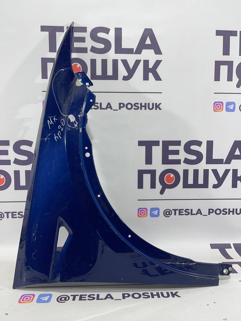 Крило переднє праве Tesla Model X, 1069534-01-А4