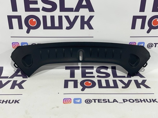 [1564263-00-C] Накладка передняя Tesla Model S 21+, 1564263-00-C