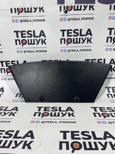 [1609584-00-A] Заглушка дифузора заднього бампера Tesla Model X 21+, 1609584-00-A