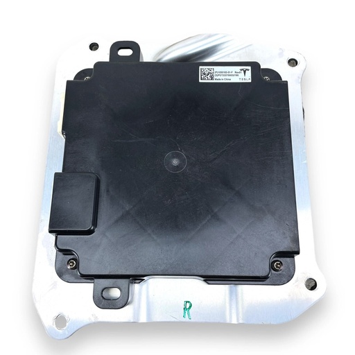 [1050183-01-F] Блок контролю передньої правої двері Tesla Model X, 1050183-01-F